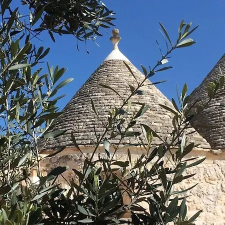 Trullidamare A Ceglie Messapica, Con Piscina Infinity Villa Cisternino