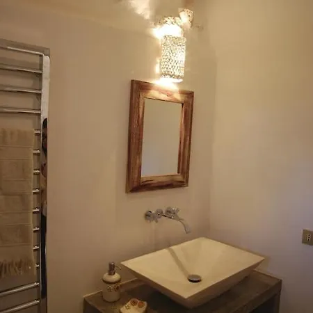 Villa Trullidamare A Ceglie Messapica, Con Piscina Infinity