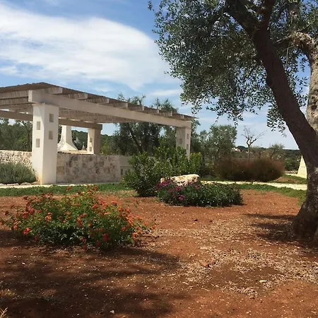 Villa Trullidamare A Ceglie Messapica, Con Piscina Infinity Cisternino